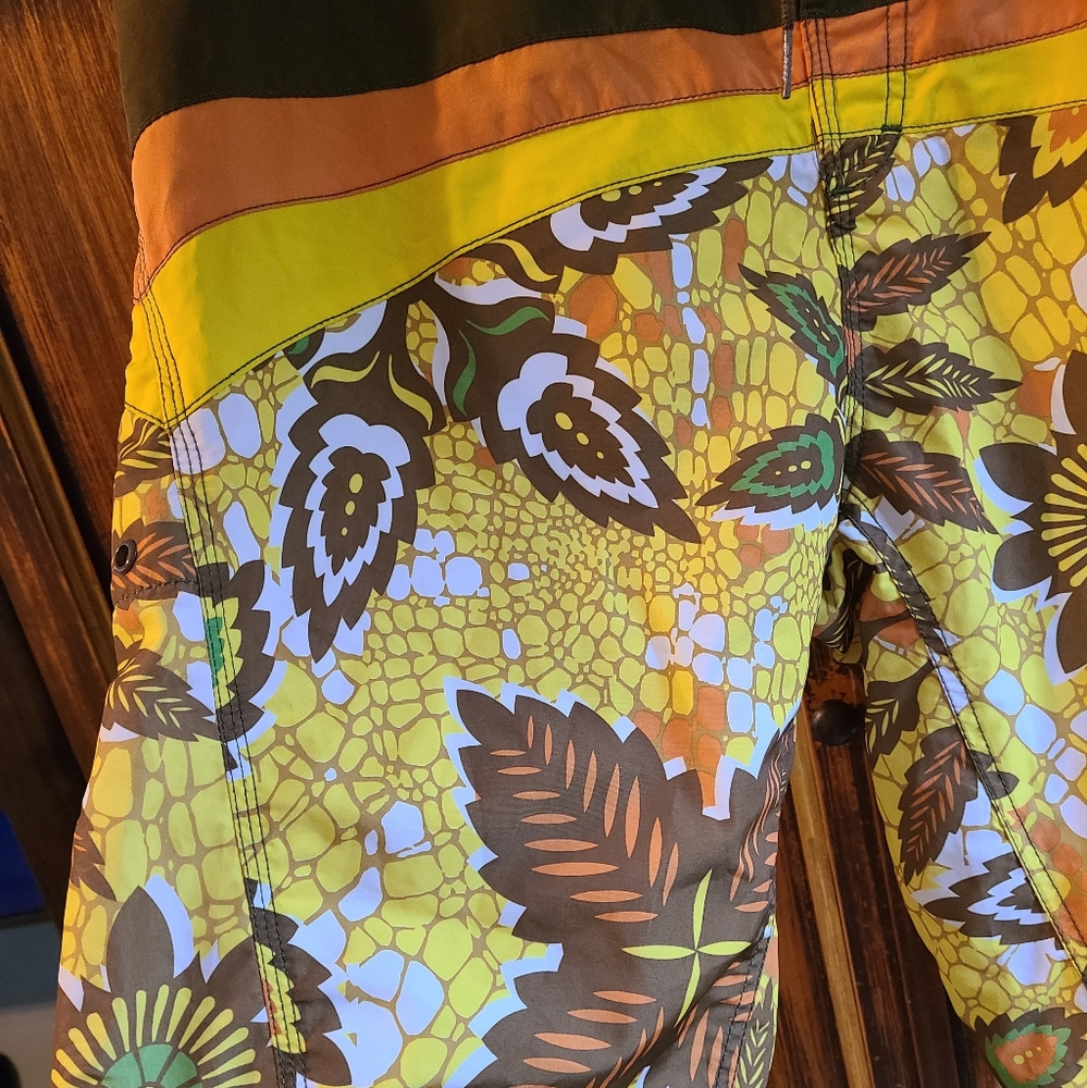 Reef Swim Trunks - Picture 4 of 10